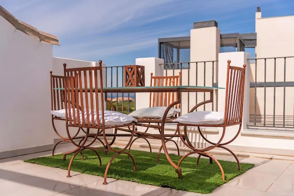 Hébergement de vacances Villa New Eco-Townhouse With Wifi Parking And Jacuzzi à Tarifa